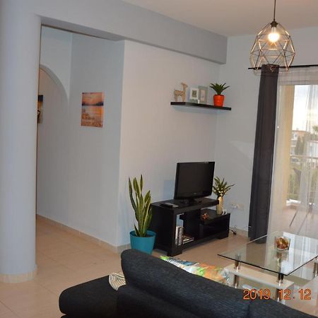 Luxury Apartment Пафос Екстер'єр фото